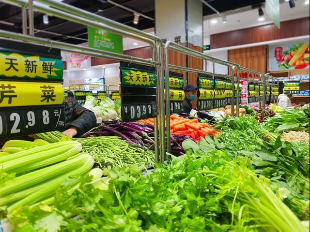 焦虑下的超市自救 大润发如何以“鲜”破局